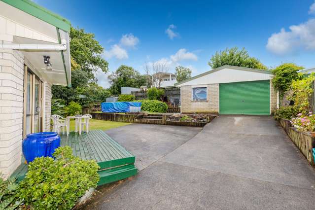 10 Norfolk Place Pukete_3