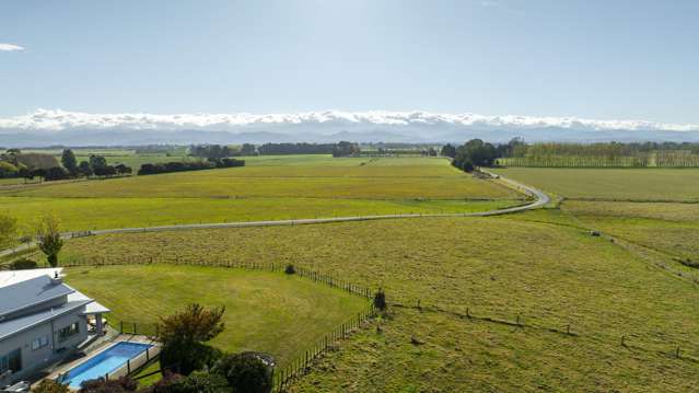 661 Cornwall Road East Taratahi_1