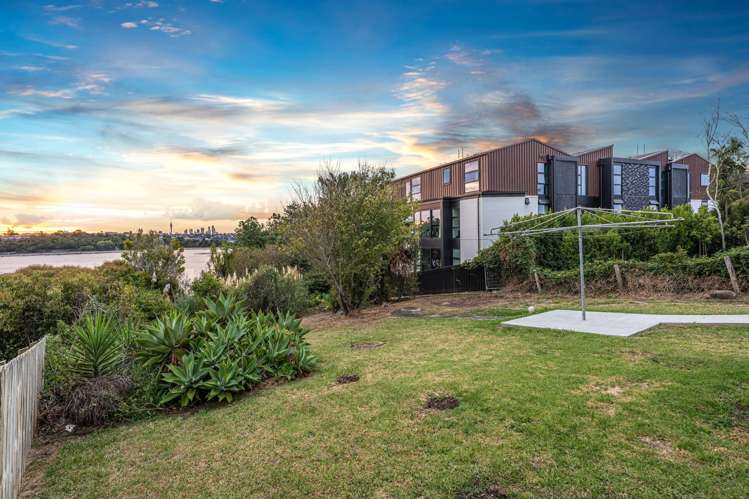 5 & 7 Puroto Street Meadowbank_5