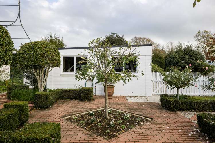 25 Hall Street Cambridge_24