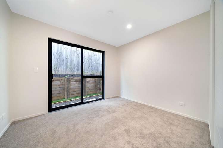 16 Parehua Lane Swanson_24