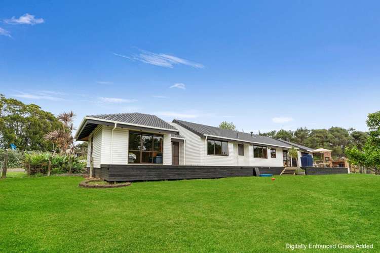 158 McLeod Road_4