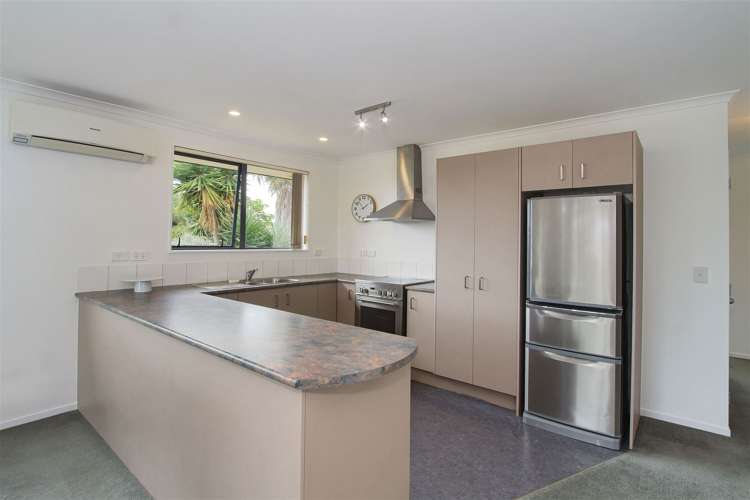 2 Plumstead Rise Glen Eden_5