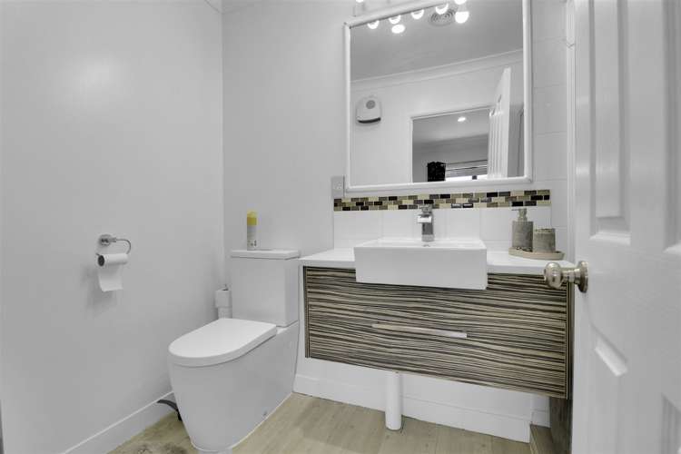 516 Bower Avenue Parklands_11