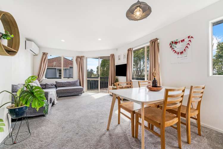 140 Titirangi Road New Lynn_10