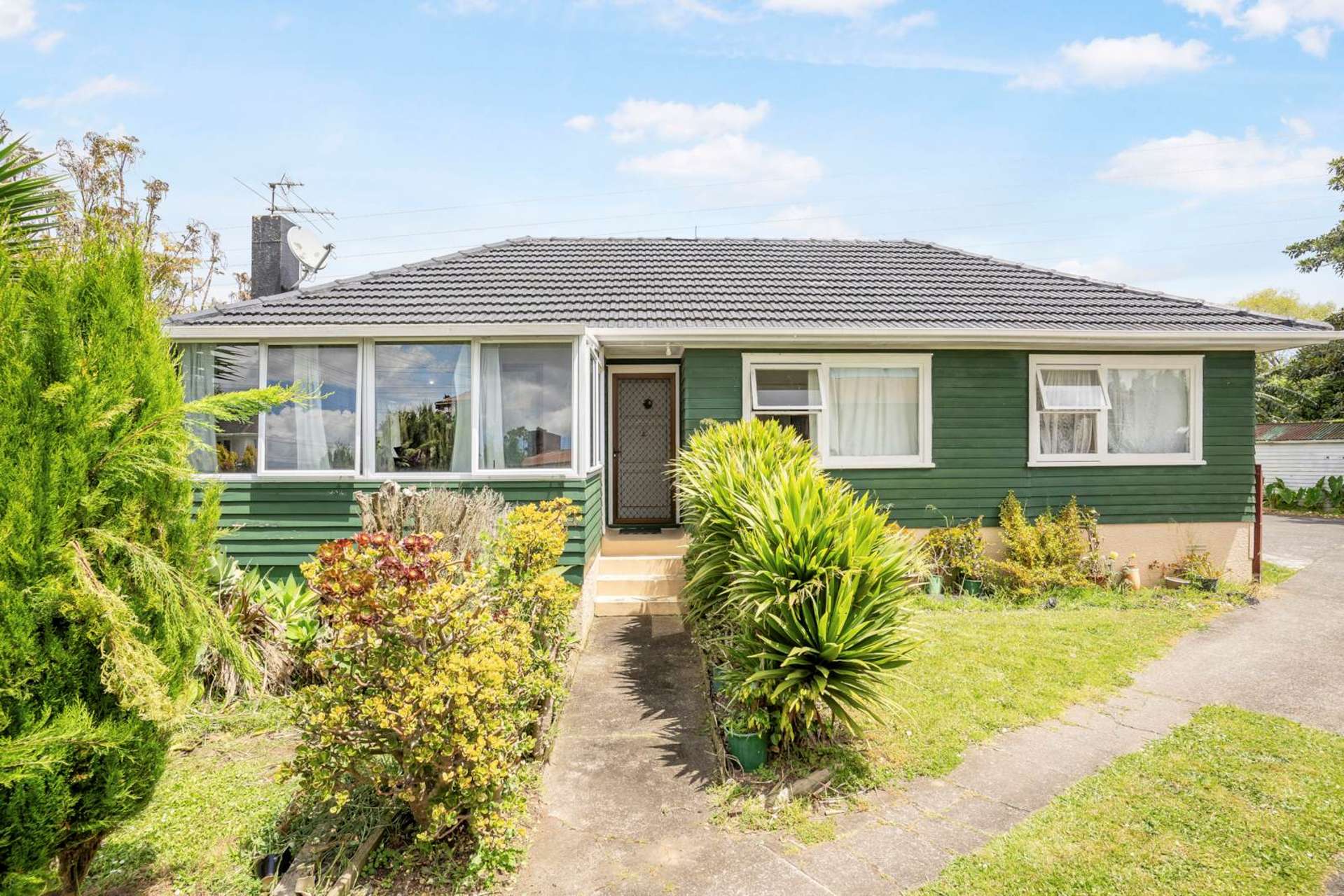 64 Clayton Avenue Otara_0