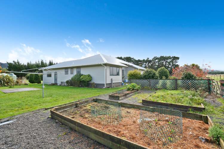 140 Boundary Road Featherston_22