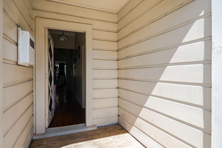 1277 Egmont Road Egmont Village_46