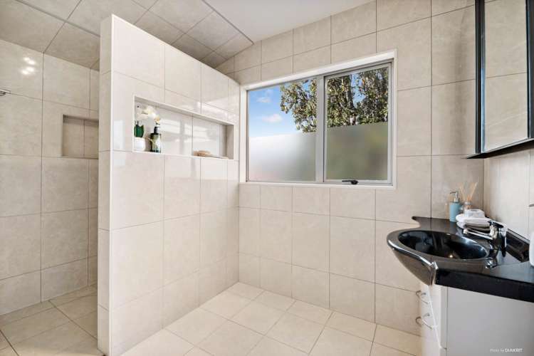 1/38 Gulf View Road Murrays Bay_22