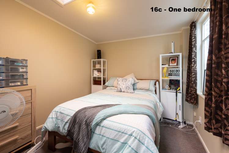 16 Glendavar Street Berhampore_15