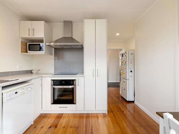 82 Holland Road_3