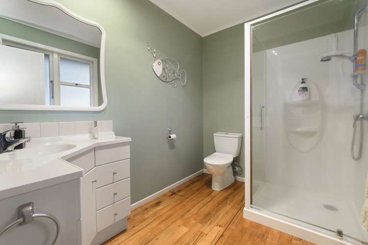 38 Smiths Road Matua_17