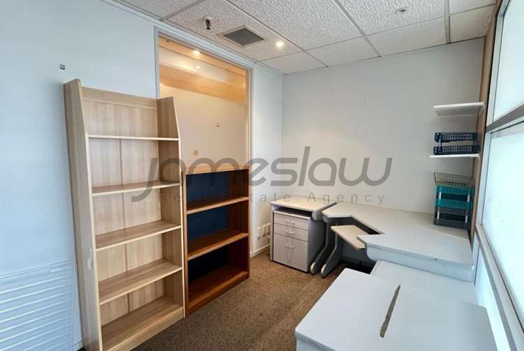Level 8, Suite 8.02/152 Quay Street City Centre_3