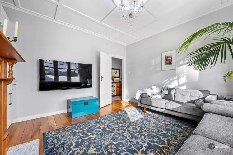 24 Collins Street Petone_21