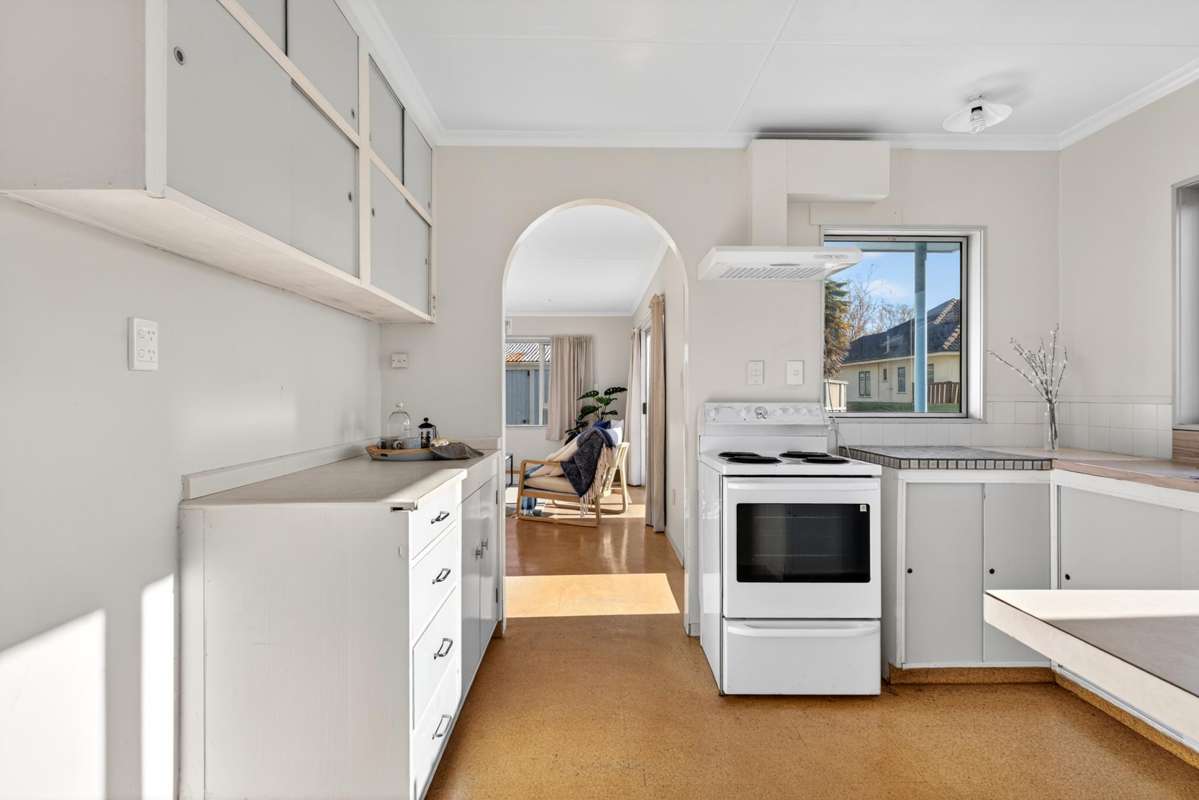 18B Barton Avenue_2