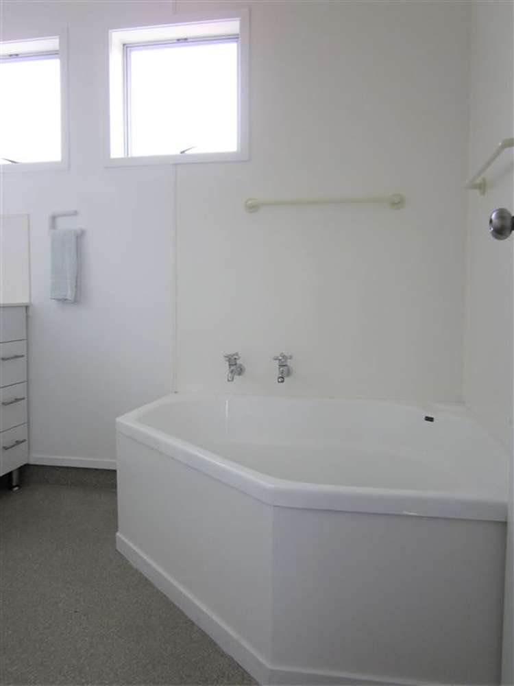 9 Washington Square Paeroa_20