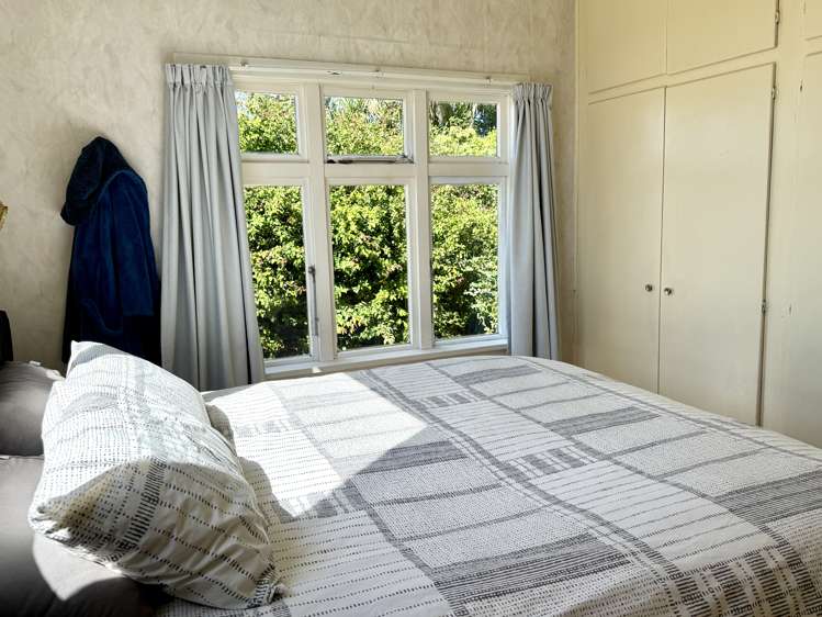 300 Moulson Street Tisbury_18