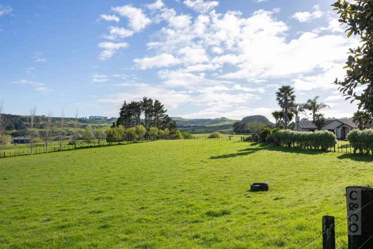1224 State Highway 16 Waimauku_18