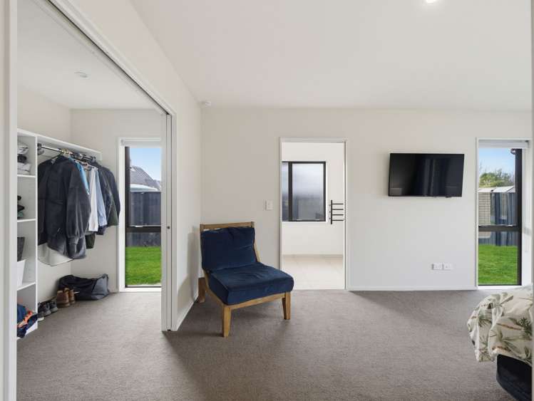 23 Wellington Street Ashley_14