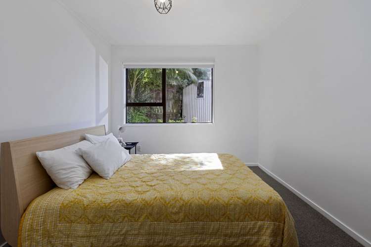 9 Geoffrey Road Torbay_14