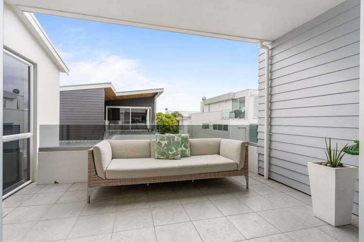 4/111 Hunt Road Whangamata_17