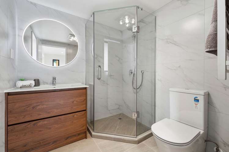 Lots1-3/12 Totaravale Drive Totara Vale_5