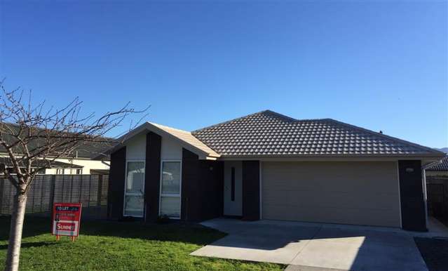 Lovely 4 bedroom home in Renwick