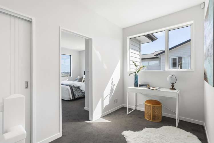 517 East Coast Road Murrays Bay_15