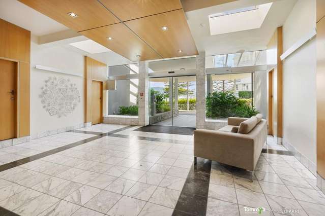 4A/274 Oriental Parade 1322_4