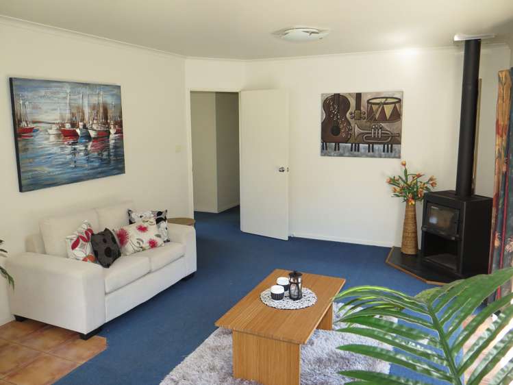 19 Tutchen Avenue Raglan_10