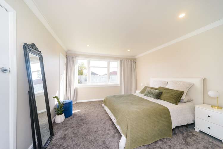 4 Bristol Crescent Roslyn_6