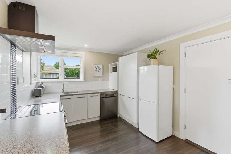 8 Dufek Crescent Wigram_7