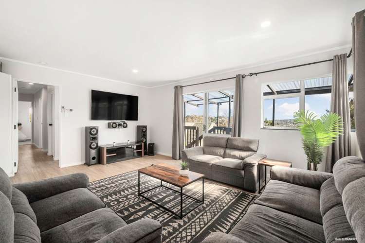 1/14 Delshaw Avenue Stanmore Bay_4