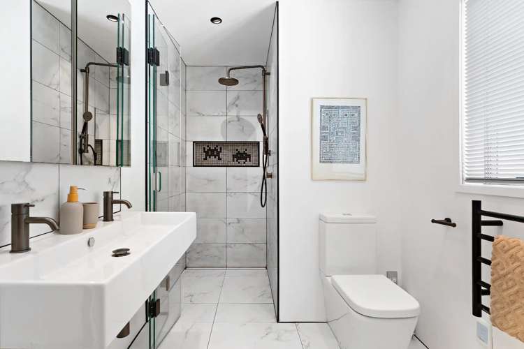 7/2 Upper Queen Street City Centre_10