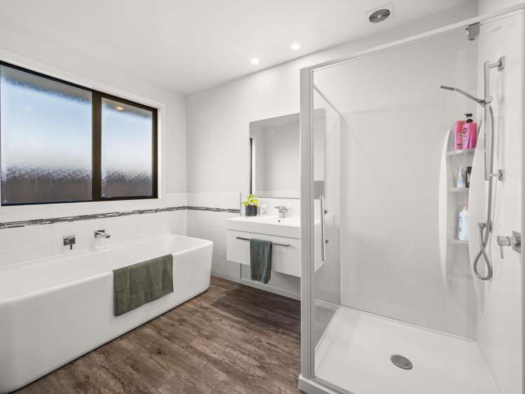 13 Geoff Geering Drive Netherby_10