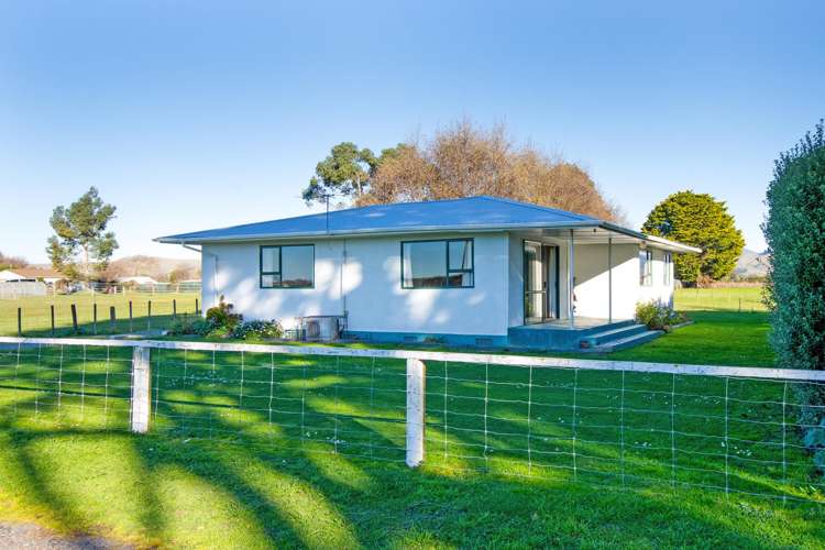 2 Swamp Road Blenheim_23