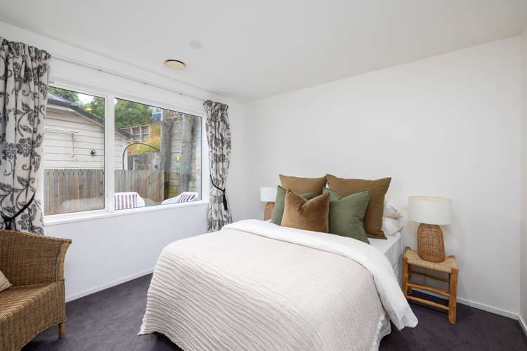 35 Sumner Road Lyttelton_9