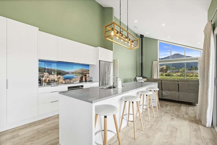 34 William Jones Place_4