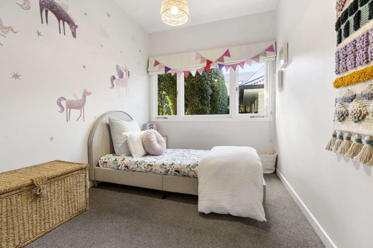 2 Ascot Avenue Narrow Neck_15