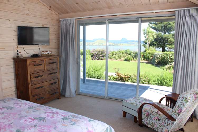 132 Harbour Drive Matarangi_9