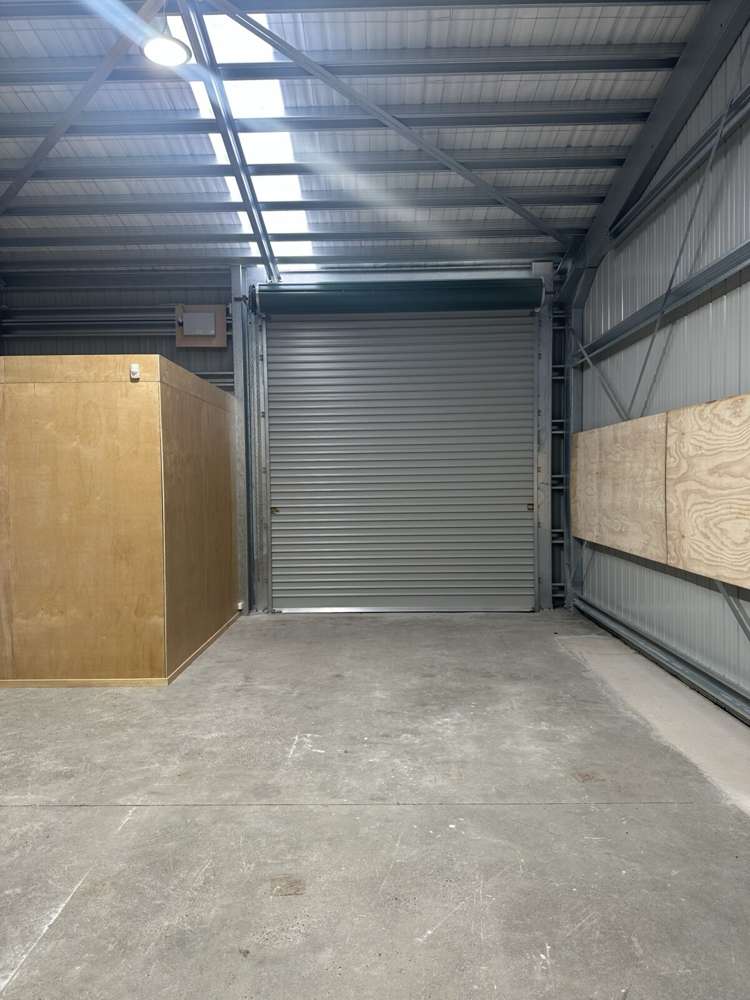 Unit 1, 6 Sunley Street Westown_4