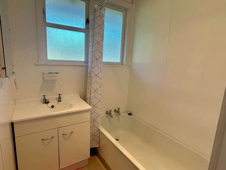 165 Rangatira Road Beach Haven_12