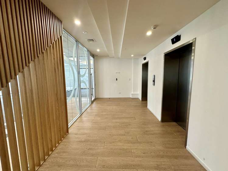 187 Broadway Newmarket_11