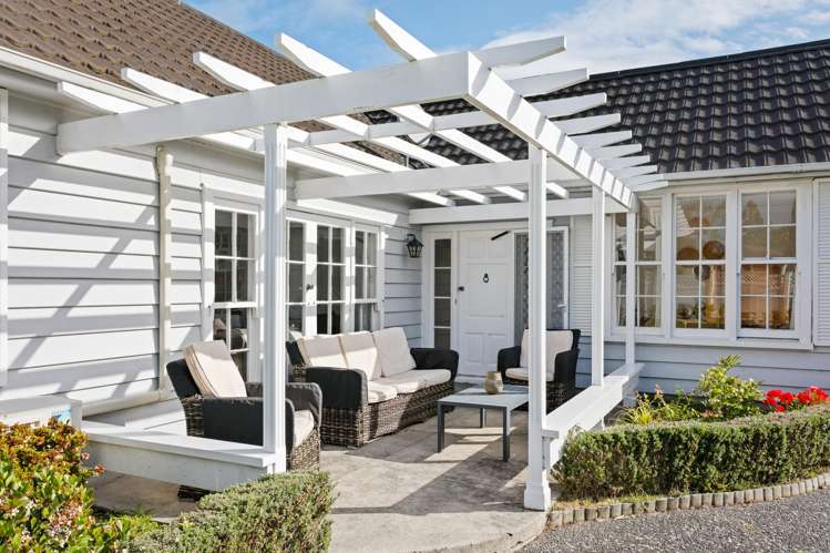 67 Iranui Road Inner Kaiti_17