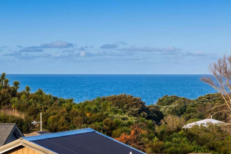 11 Tawatawa Street Long Bay_14