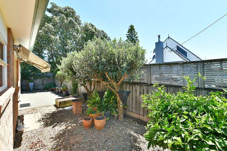 15a Hatton Road Orewa_6