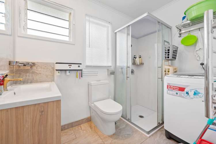 9 Andrew Road Howick_13