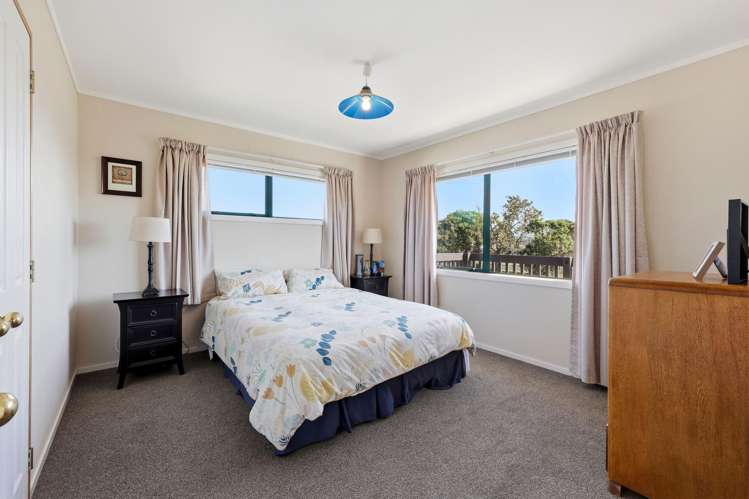 166 Torkar Road Clarks Beach_21
