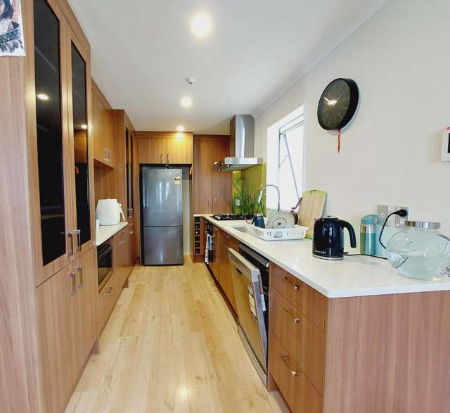 3 Laquinta Place 10673_4