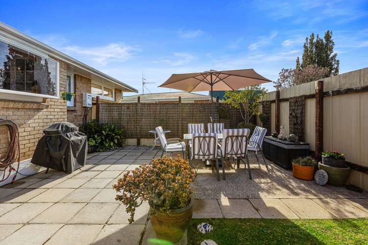 12 Henderson Crescent Parkvale_14